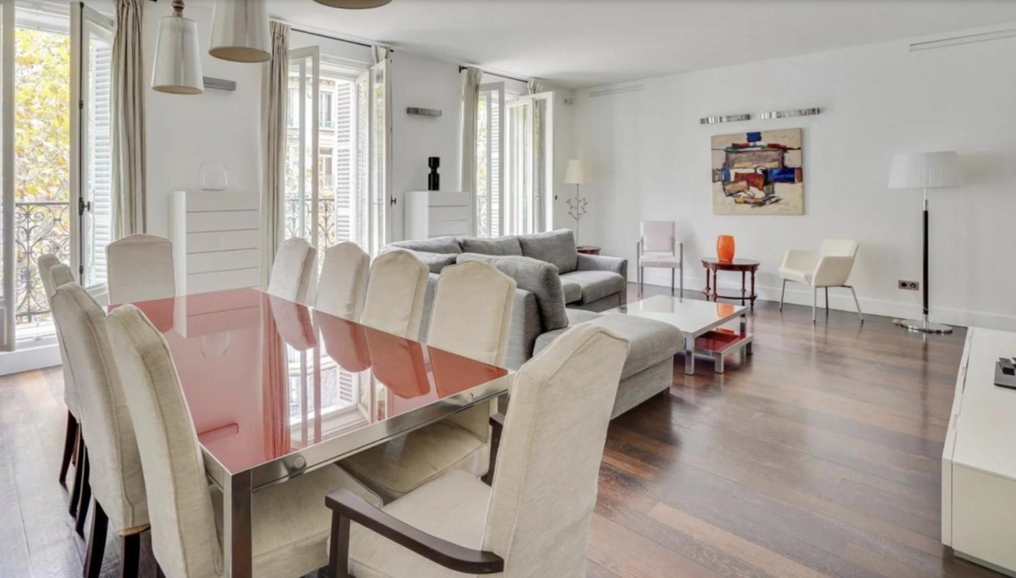 2br Monttessuy Tour Eiffel Paris